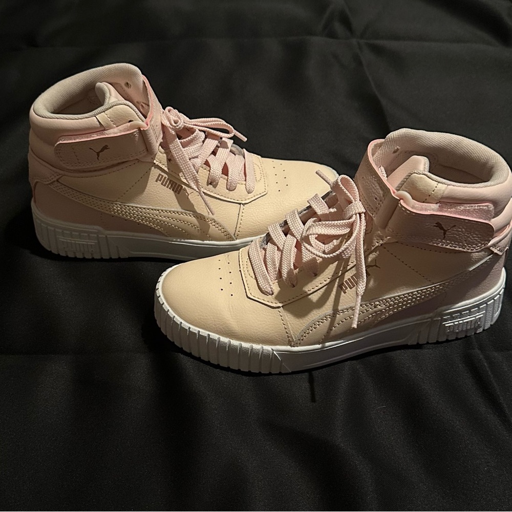 Puma High-Top Sneakers